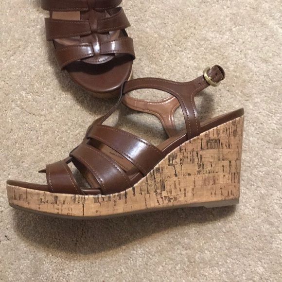 Franco Sarto Wedge Heels - Picture 4 of 4